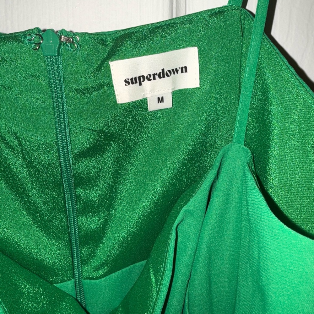 NWOT Superdown Fabiana Bright Green Ruched Mini Dress - Picture 4 of 4